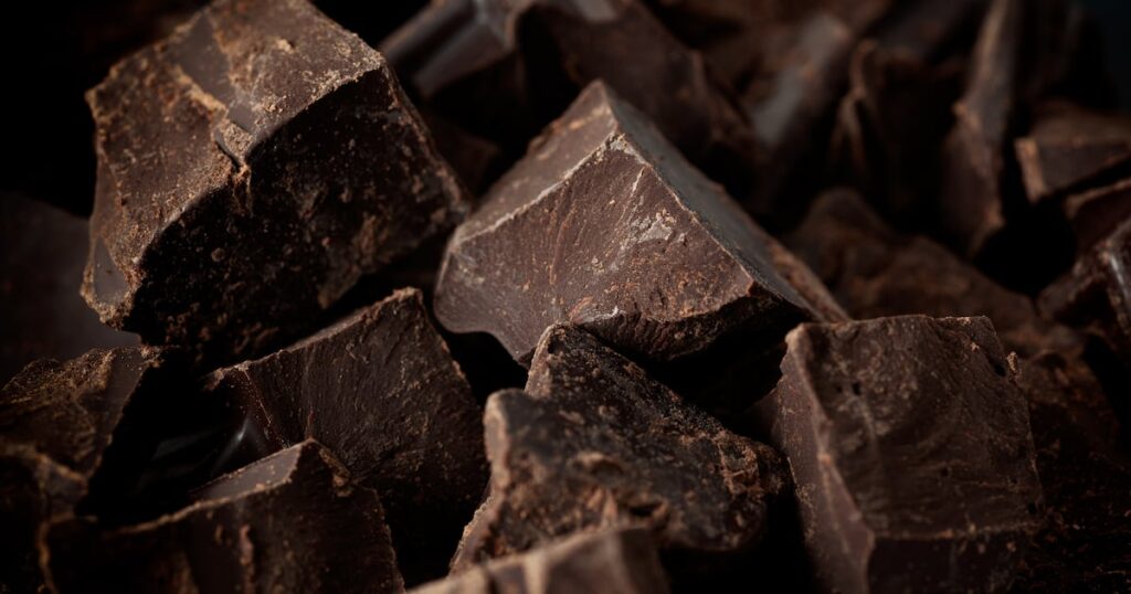 Dark chocolate supplementation improves max-effort sports performance Dark chocolate supplementation improves max-effort sports performance