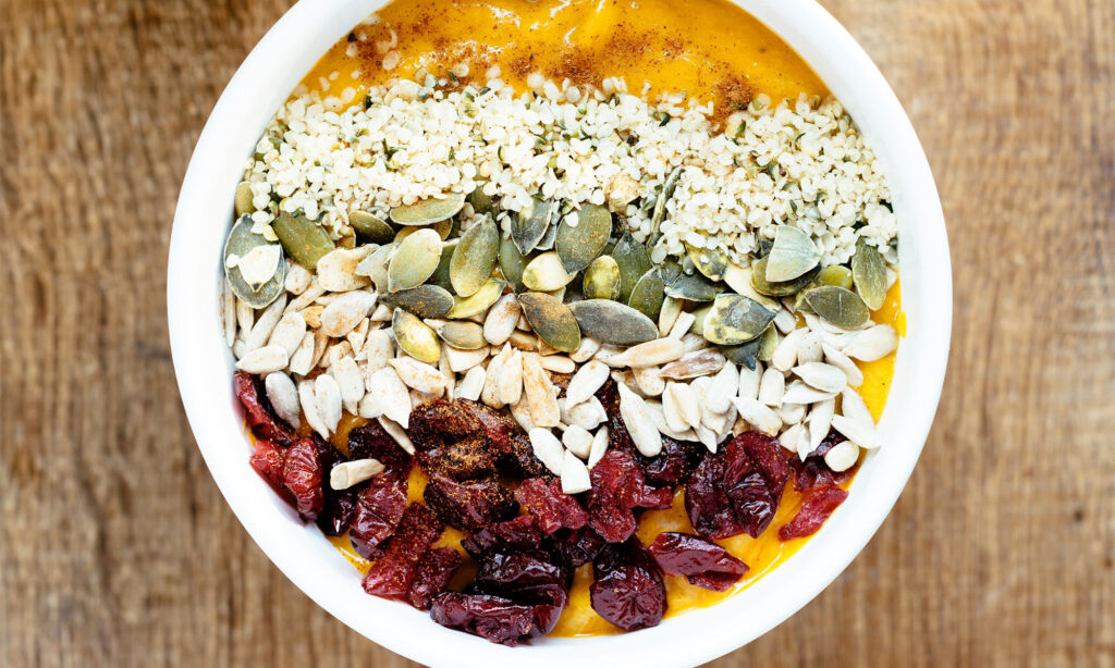 How To Make A Pumpkin Acai Smoothie & Health Benefits