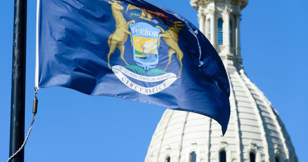 Michigan legislators introduce restrictive supplements bill