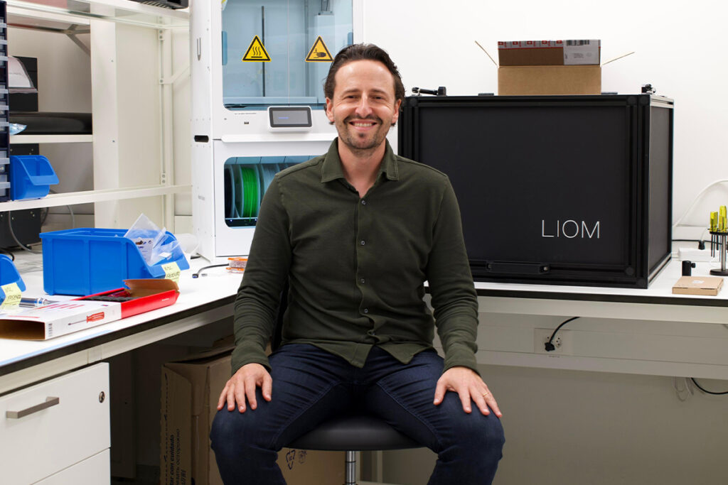 Non-invasive biomarker monitoring startup lands more funding Non-invasive biomarker monitoring startup lands more funding