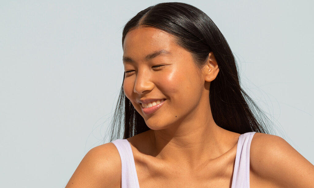 Why You Should Use Hyaluronic Acid Internally & Topically